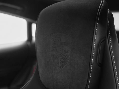 New 2025 Porsche Taycan image 45