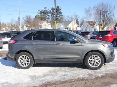 Certified 2024 Ford Edge SEL AWD/4WD image 3