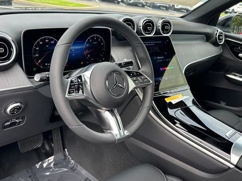 New 2026 Mercedes-Benz GLC 300 4MATIC image 18