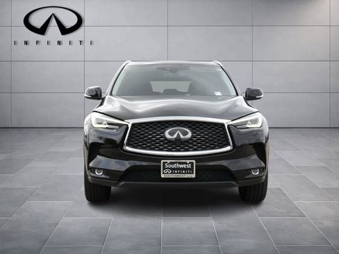 Used 2021 INFINITI QX50 Luxe FWD image 2