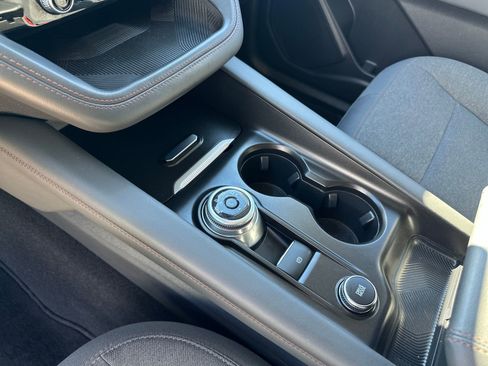 Used 2025 Ford Explorer Active image 28