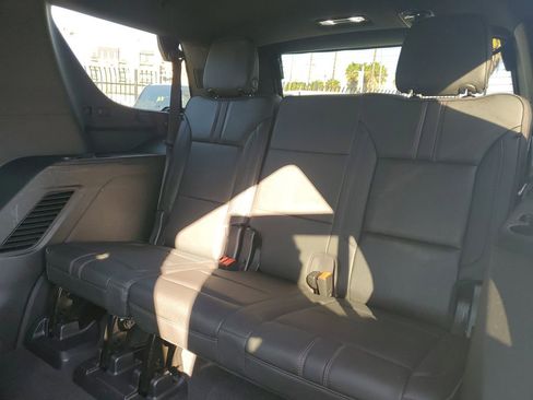 Used 2022 Chevrolet Tahoe RST w/ Sport Performance Package image 13