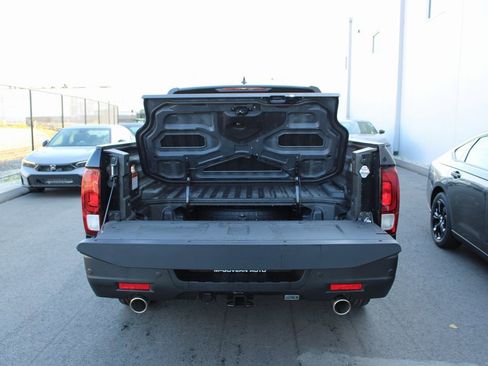 New 2026 Honda Ridgeline Black Edition image 15