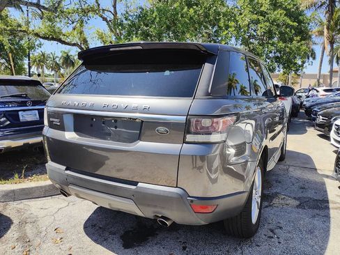 Used 2015 Land Rover Range Rover Sport SE image 10