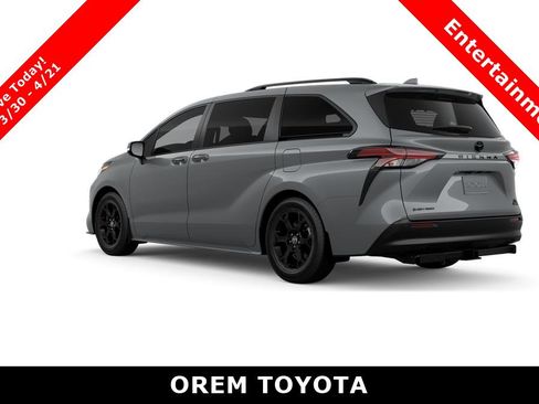 New 2026 Toyota Sienna XLE Woodland Edition image 6