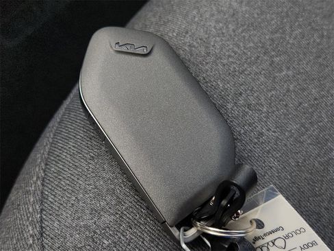 Used 2025 Kia K4 EX image 32