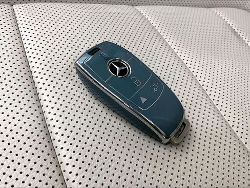 Used 2022 Mercedes-Benz E 450 4MATIC All-Terrain Wagon image 12