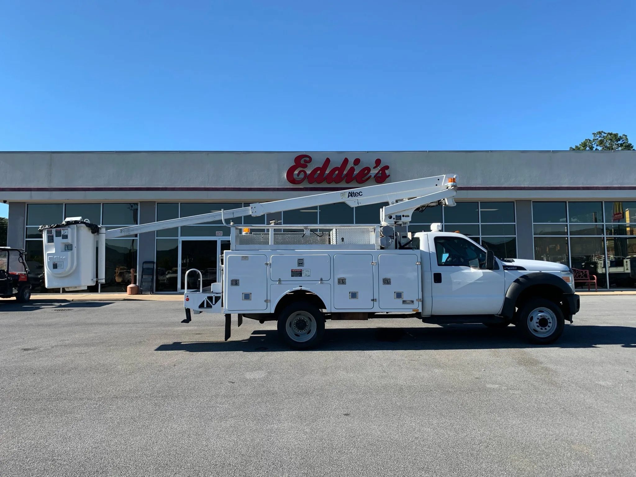 Used 2013 Ford F450 XL w/ Snow Plow Prep Pkg RWD image 45