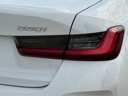 Used 2025 BMW 330i xDrive Sedan AWD/4WD image 7
