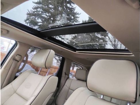 Used 2018 Jeep Grand Cherokee Overland AWD/4WD image 22