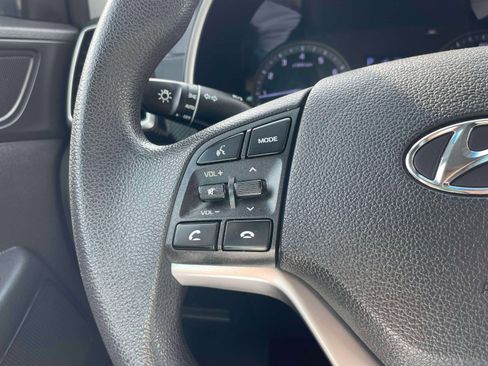 Used 2019 Hyundai Tucson SE image 19