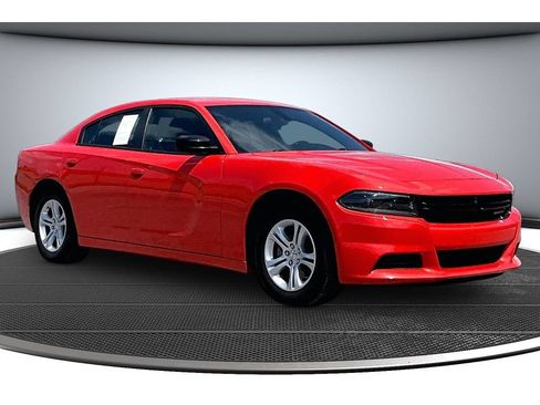 Certified 2023 Dodge Charger SXT w/ Cold Weather Package RWD image 13