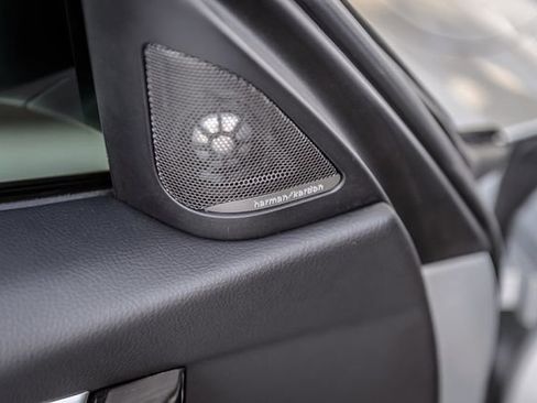 Used 2017 BMW 340i xDrive Sedan image 52