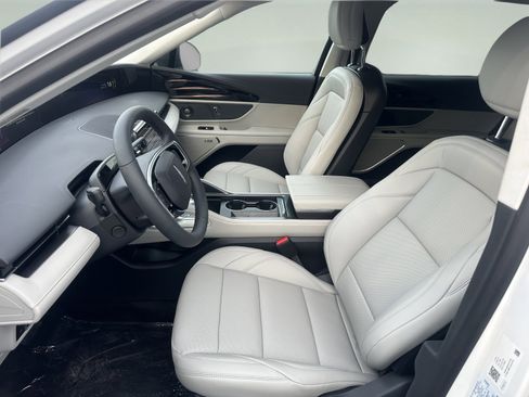 New 2026 Lincoln Nautilus Premier w/ Equipment Group 102A image 9