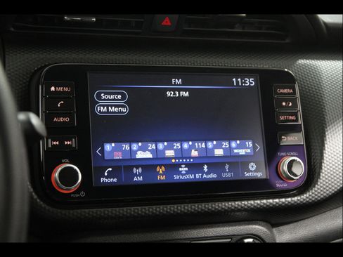 Used 2023 Nissan Kicks SV w/ Interior Electronics Package FWD image 10