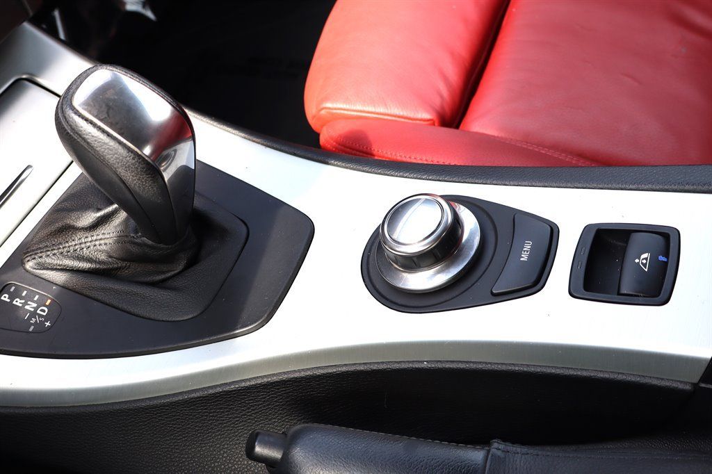 Used 2008 BMW 335i Convertible RWD image 28