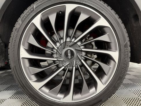 Used 2020 Lincoln Aviator Reserve w/ Equipment Group 202A image 41