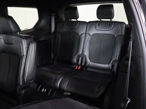 Used 2023 Jeep Grand Cherokee L Laredo AWD/4WD image 34