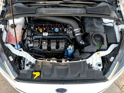 Used 2018 Ford Focus ST image 54