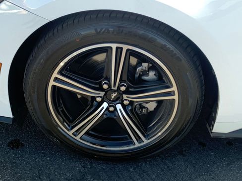 Used 2024 Ford Mustang Premium image 29