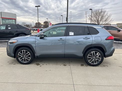 New 2026 Toyota Corolla Cross XLE image 2