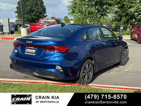 Used 2022 Kia Forte LXS w/ LXS Technology Package FWD image 7