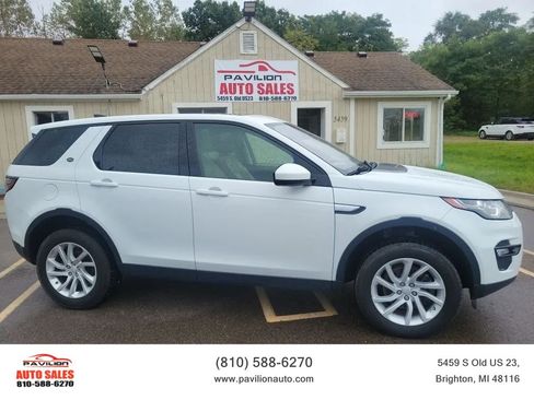 Used 2017 Land Rover Discovery Sport HSE AWD/4WD image 1