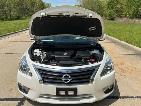 Used 2015 Nissan Altima 2.5 SL w/ Moonroof Package FWD image 21
