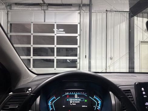 Used 2023 Honda Odyssey Touring image 10