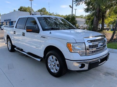 Used 2013 Ford F150 XLT w/ Luxury Equipment Group RWD image 2