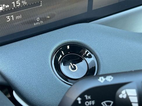 New 2026 Nissan Leaf SV+ w/ Illuminated Package FWD image 36