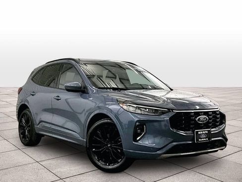 Certified 2023 Ford Escape ST-Line Elite AWD/4WD image 2