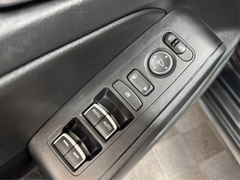 Used 2023 Honda Civic EX-L image 30