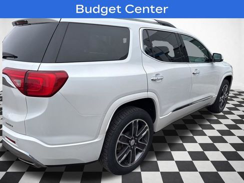 Used 2018 GMC Acadia Denali image 32