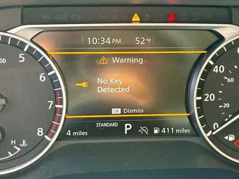 New 2025 Nissan Pathfinder SV w/ Black Appearance Package image 12