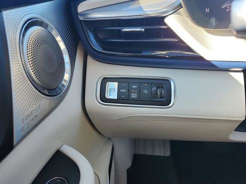 Certified 2026 Buick Enclave Avenir w/ Super Cruise Package image 22