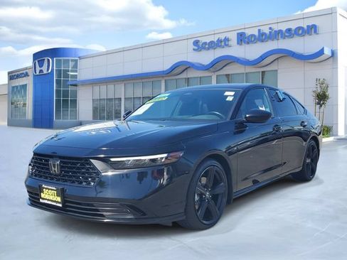 Certified 2024 Honda Accord Sport image 2