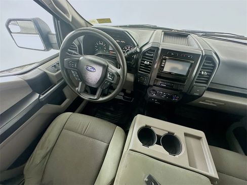 Used 2015 Ford F150 XL w/ Equipment Group 101A Mid image 9
