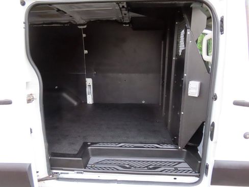 Used 2016 Ford Transit 250 130 Low Roof RWD image 9