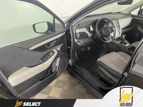 Used 2020 Subaru Outback Premium AWD/4WD image 9