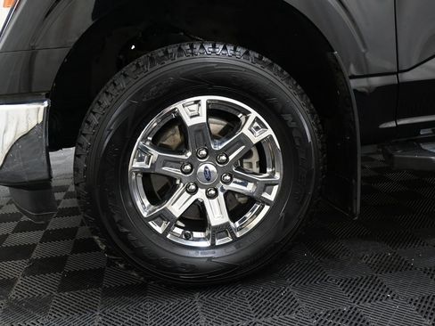 Used 2022 Ford F150 XLT w/ XTR Package image 32