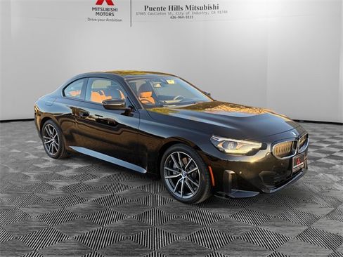 Used 2023 BMW 230i Coupe image 3