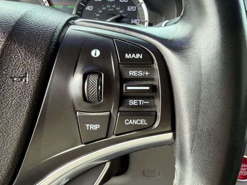 Used 2017 Acura MDX FWD image 23