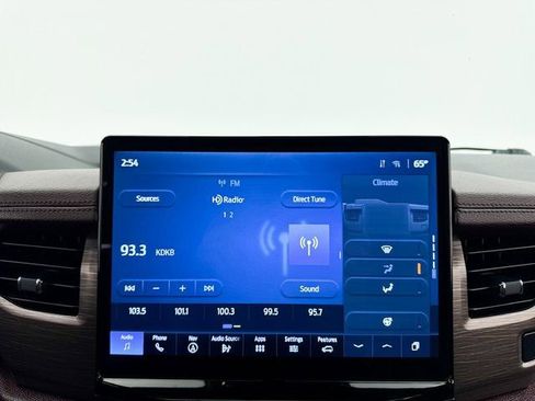 Used 2024 Ford Expedition Max Limited image 25