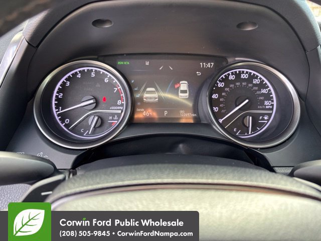 Used 2021 Toyota Camry SE w/ Cold Weather Package AWD/4WD image 19