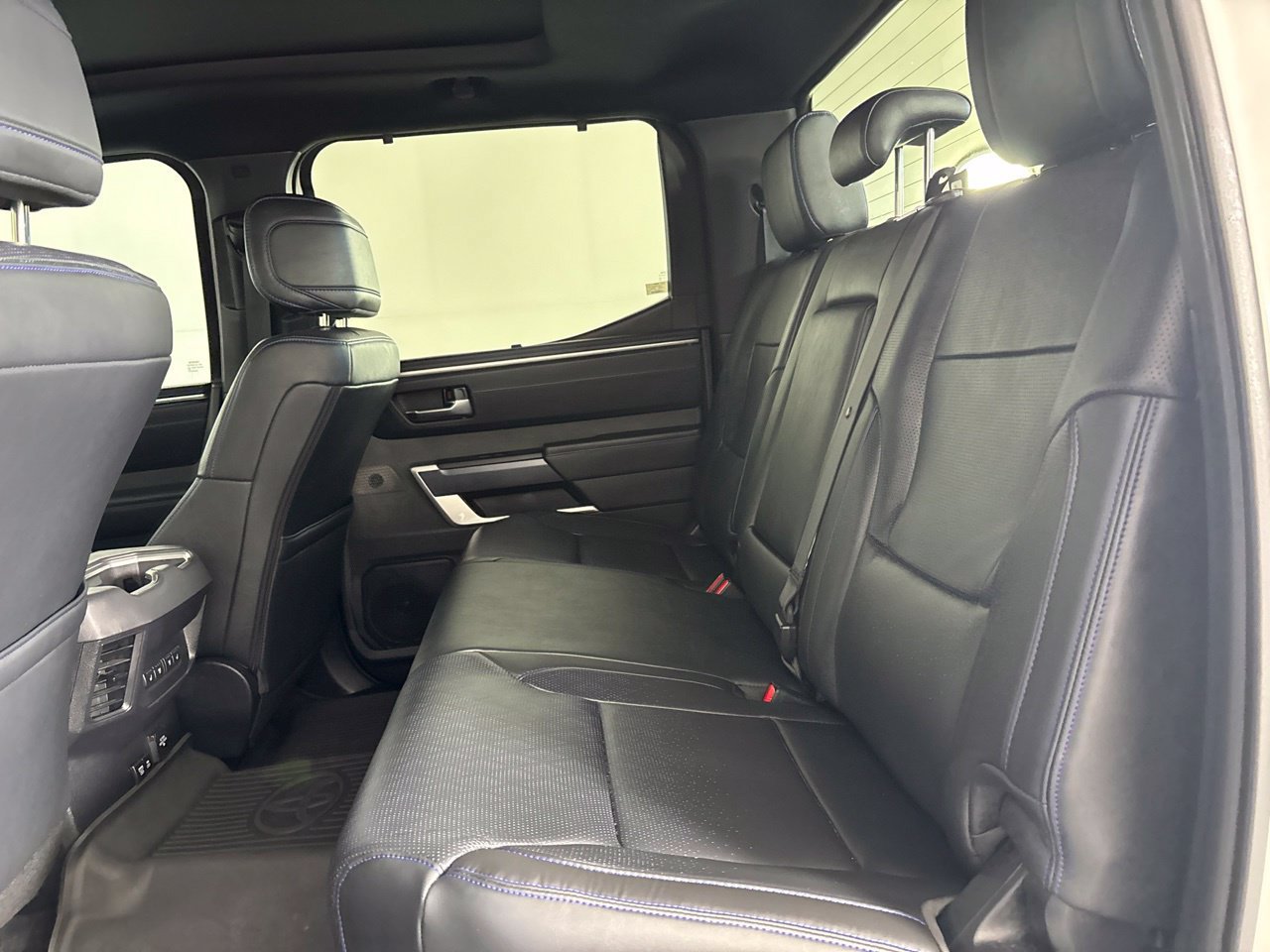 Used 2025 Toyota Tundra Platinum AWD/4WD image 25