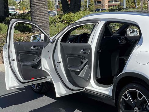 Used 2020 Mercedes-Benz GLA 250 SUV - SMARTPHONE INTEGRATION - image 65