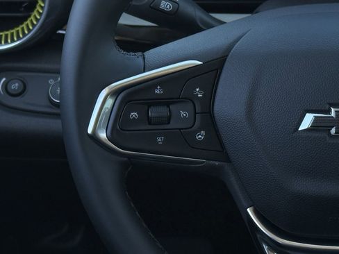 New 2026 Chevrolet Trax ACTIV w/ Sunroof Package image 13