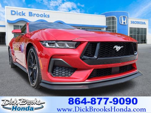 Used 2024 Ford Mustang GT Premium RWD image 1
