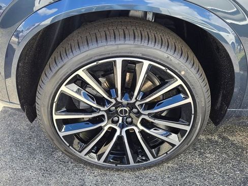 New 2026 Volvo XC90 B6 Plus image 13